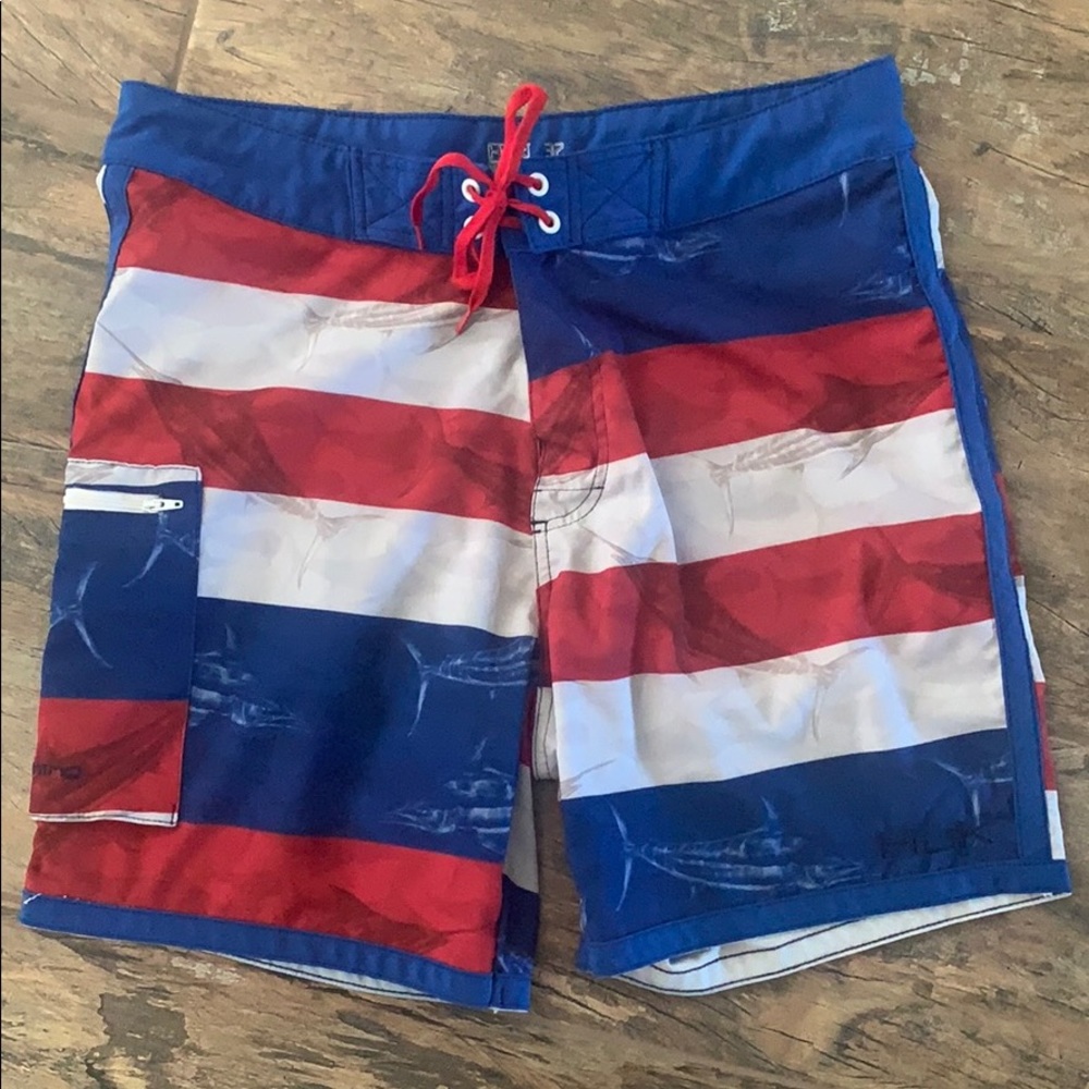 HUK board-shorts